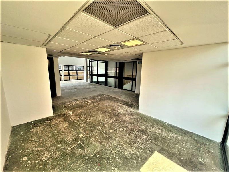 Commercial office space to let in Melrose Arch - Photo 10