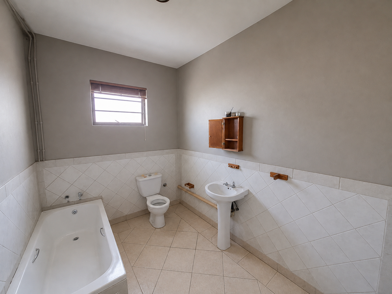 Multi-Unit Accommodation Property - Photo 9