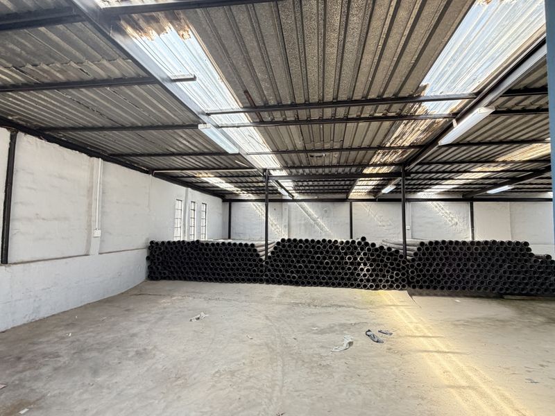 Industrial 2 property - Photo 10