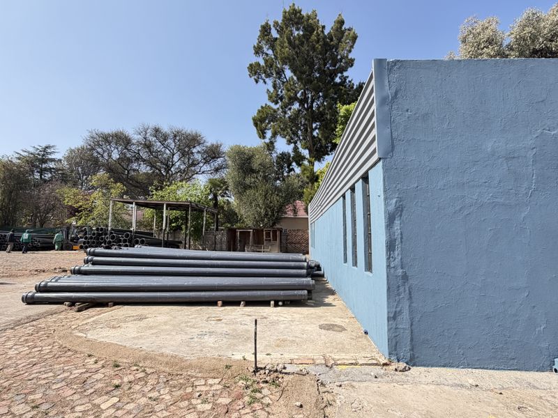 Industrial 2 property - Photo 4