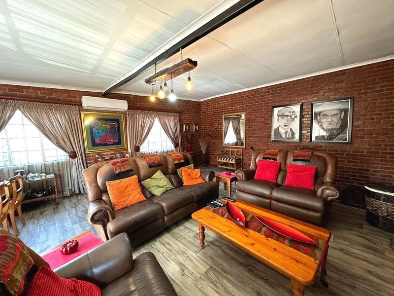 “Your own piece of Bushveld Paradise” - Photo 9