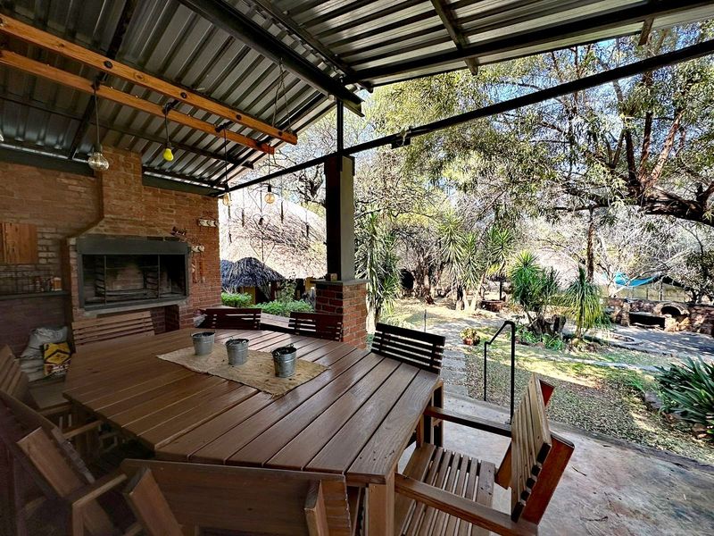 “Your own piece of Bushveld Paradise” - Photo 4