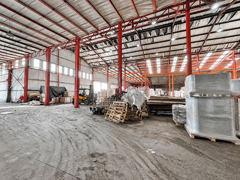 7 618 sqms Warehouse available for Sale - Photo 9
