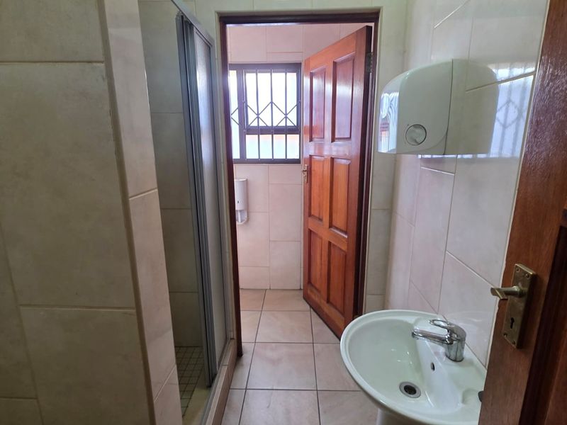 Warehouse Rental Monthly In Sasolburg - Photo 6