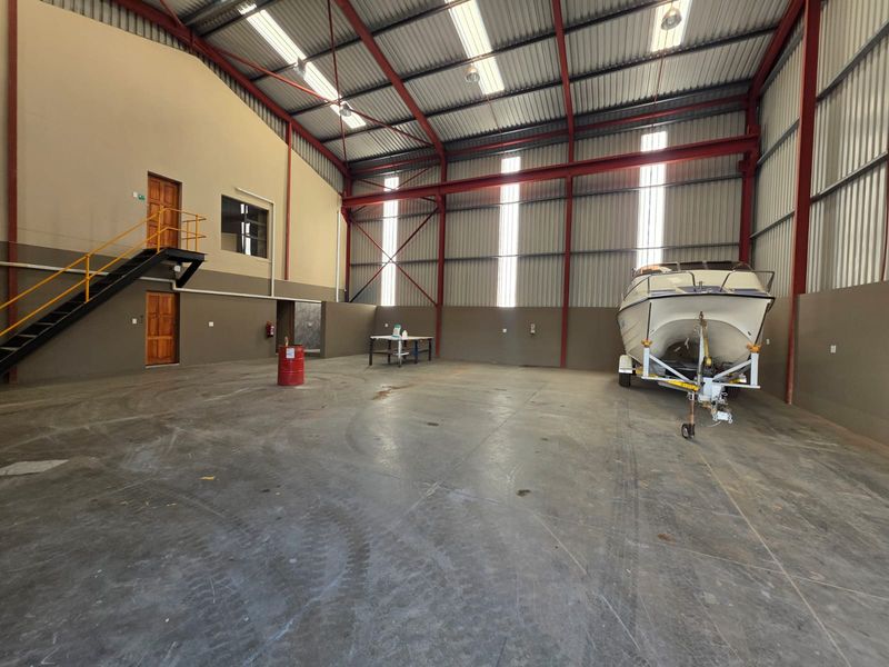 Warehouse Rental Monthly In Sasolburg - Photo 2