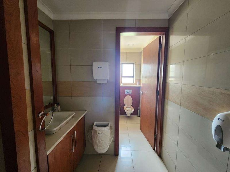 Billion Dollar Prime Commercial Property – Kempton Park,Rhodesfield - Photo 6
