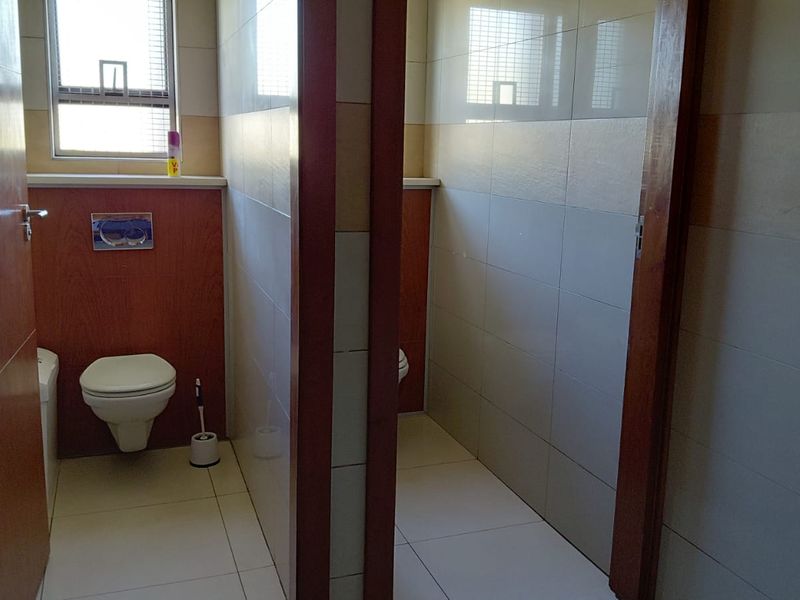 Billion Dollar Prime Commercial Property – Kempton Park,Rhodesfield - Photo 9