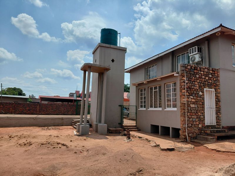 Exceptional Commercial Investment Opportunity in Mokopane Central - Photo 1