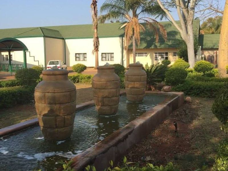 Exceptional Hospitality & Investment Opportunity – South of Louis Trichardt - Photo 8
