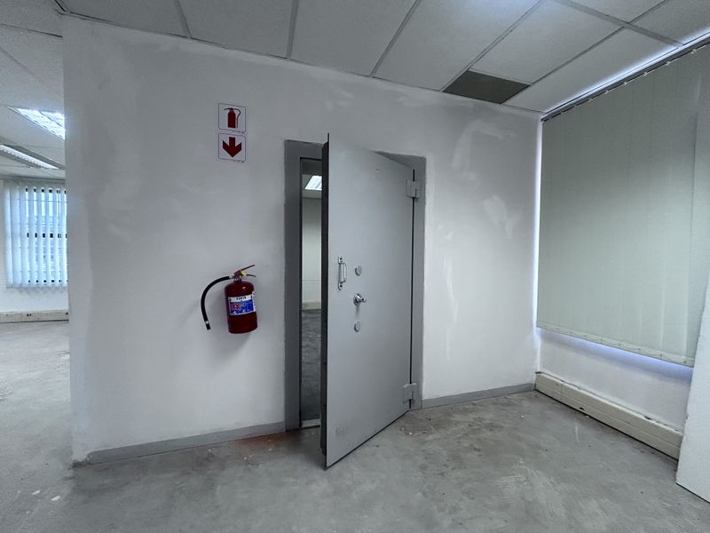 Position Your Business for Success on Kings Road, Pinetown - Photo 8