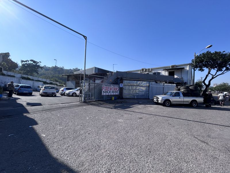 Prime Springfield Park Industrial Investment with Secure Income Potential - Photo 8