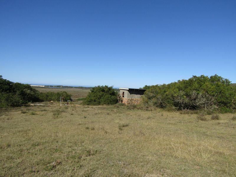 African Coastal Paradise - Photo 8