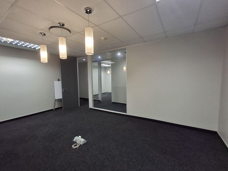 Irene Office Space with 24-Hour Security and Backup Utilities - Photo 9