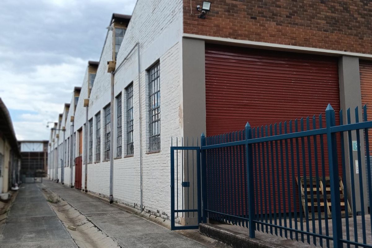 Warehouse For Sale In Pretoria - Photo 4