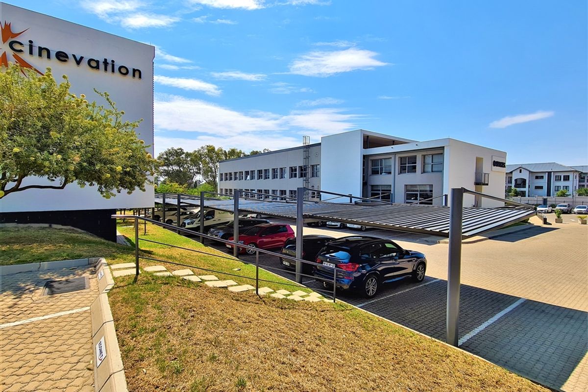 Modern 190m2 Office to Let in Willow Wood Office Park - Photo 3