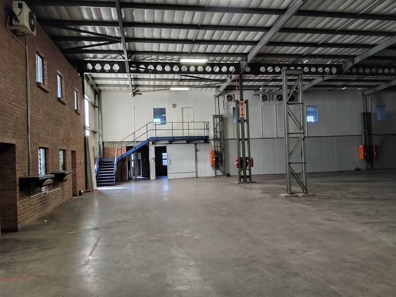1796sqm-warehouse-to-let-strijdompark-randburg-gauteng-south-africa - Photo 8