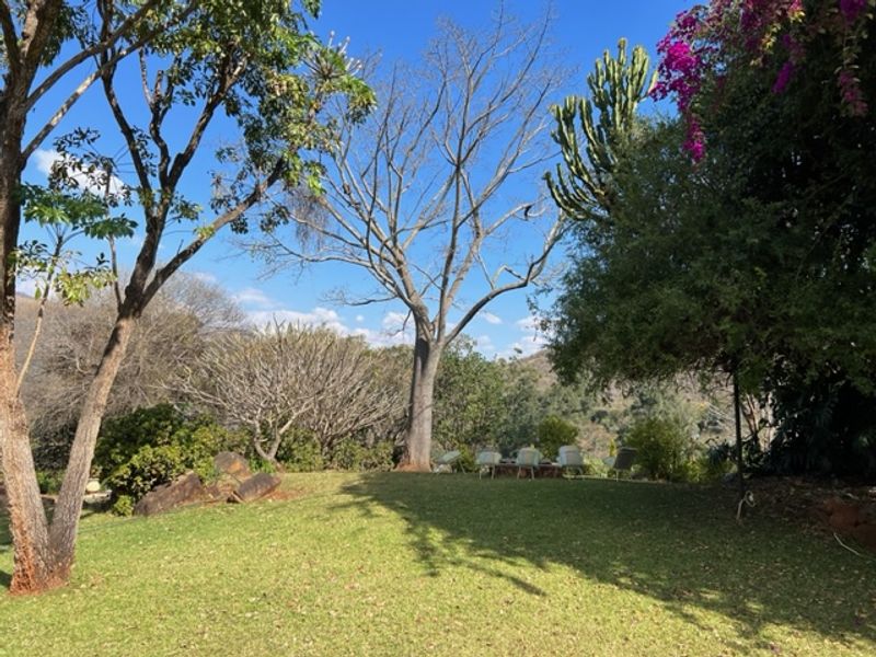 Serene 23-Hectare Farmstead Retreat in scenic Schoemanskloof, Nelspruit. - Photo 5
