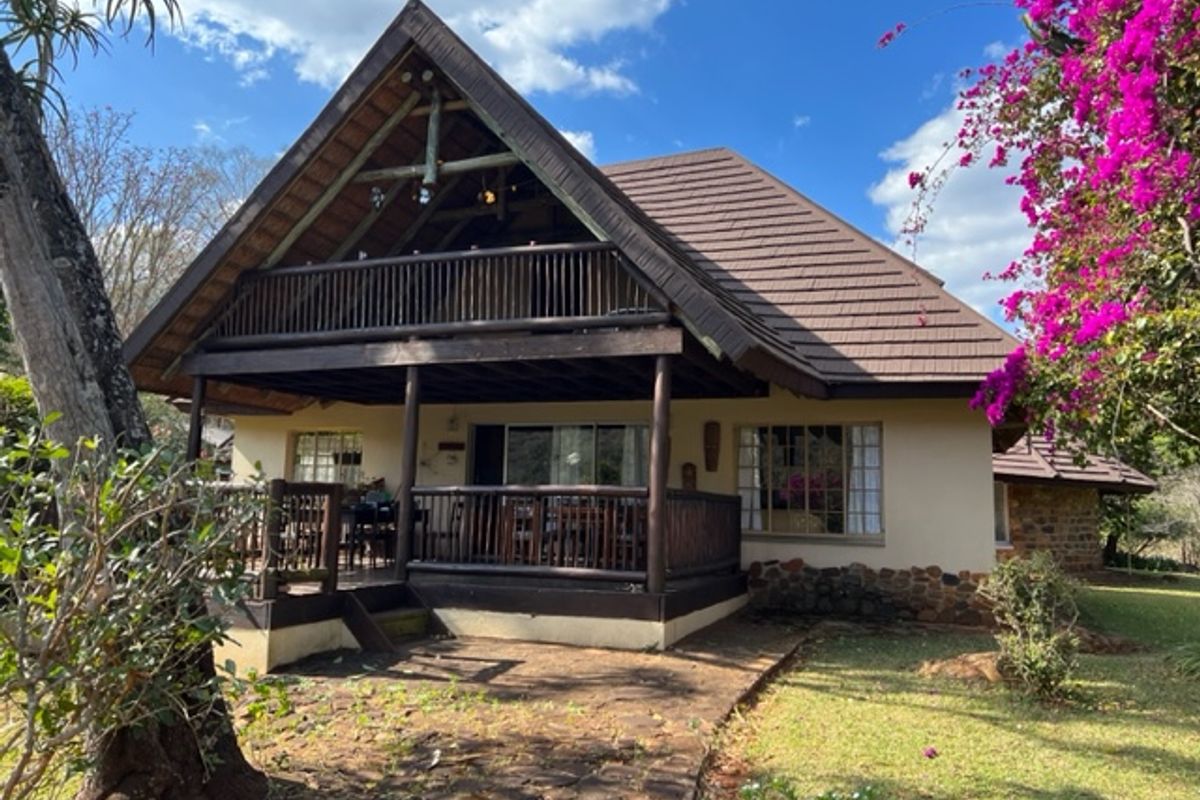Serene 23-Hectare Farmstead Retreat in scenic Schoemanskloof, Nelspruit. - Photo 4