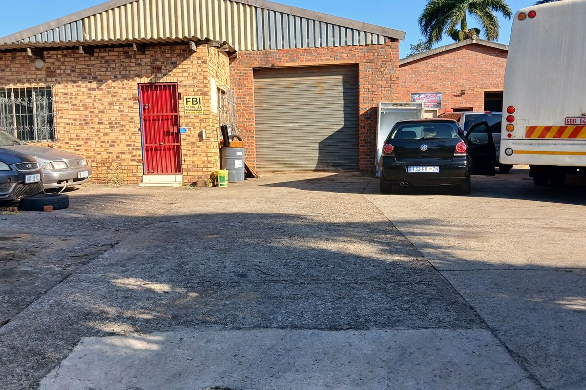 Prime Investment Opportunity in Kuleka, Empangeni - Photo 2