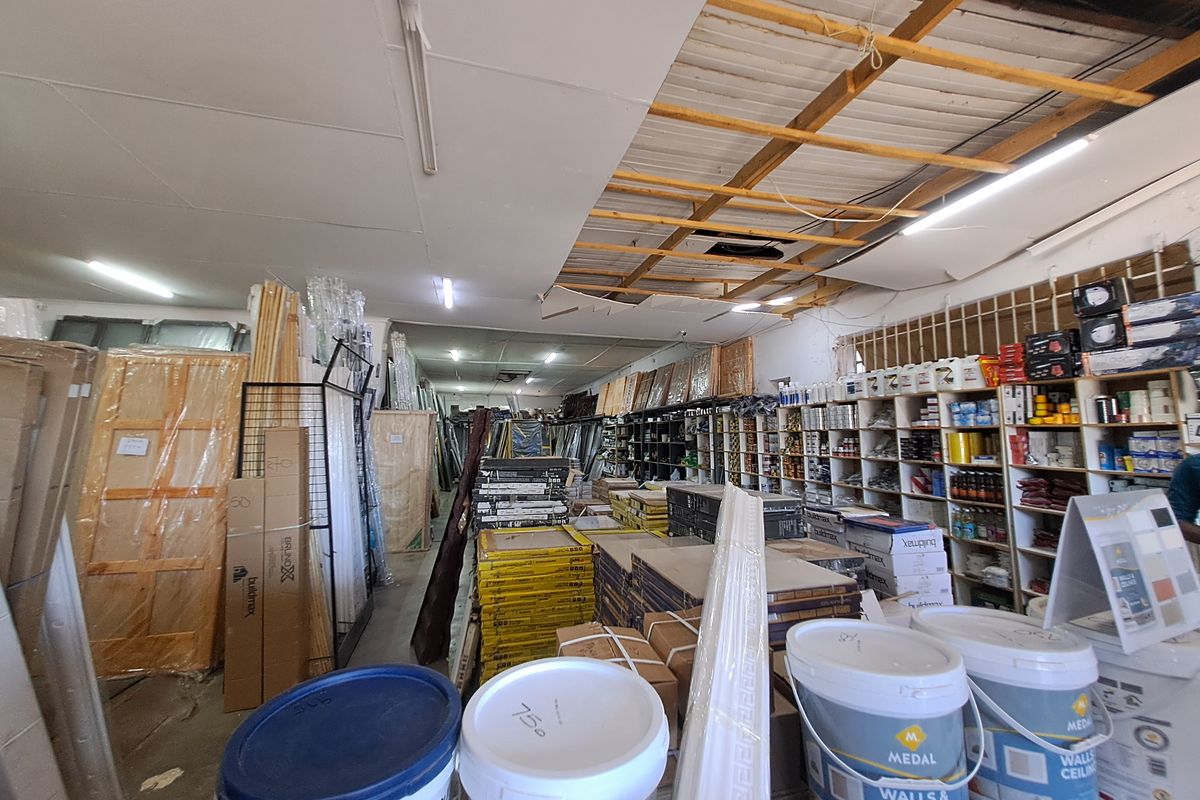 Expansive Commercial Building with Large Open Venue and Ample Outdoor Space - Photo 4