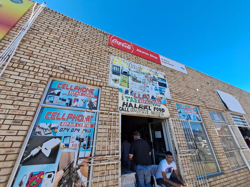High-Visibility Multi-Tenant Commercial Property with Great Investment Potential - Photo 6