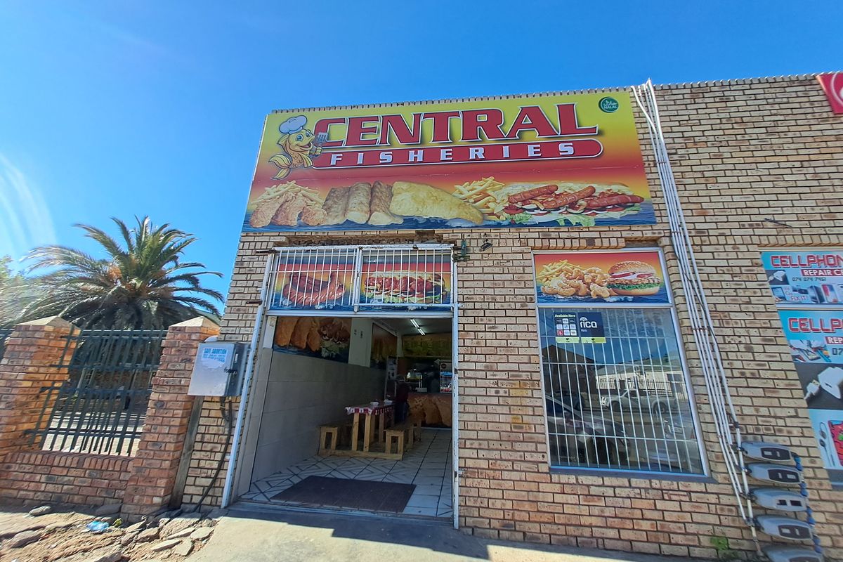 High-Visibility Multi-Tenant Commercial Property with Great Investment Potential - Photo 2