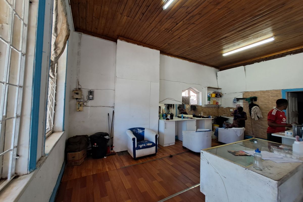 Prime Central Investment Property with Established Rental Income - Photo 2