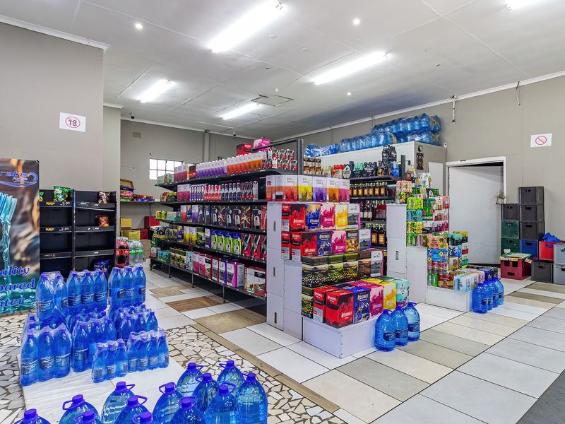 Income Generating Investment | Multi-Erf Property with Established Tenants - Photo 5