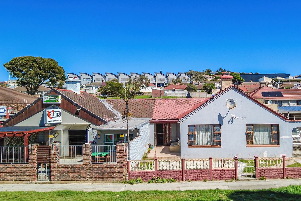 Income Generating Investment | Multi-Erf Property with Established Tenants - Photo 2