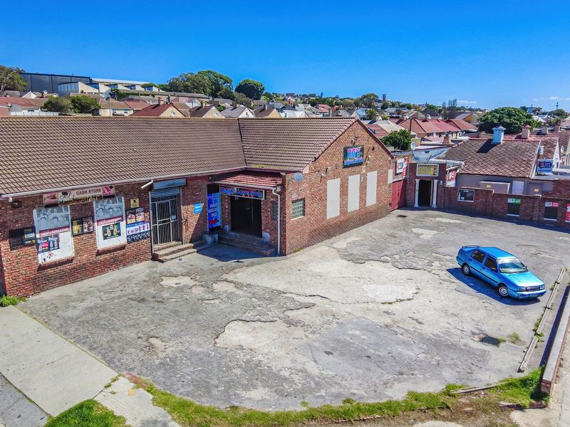 Income-Generating Investment  + Established Tavern Business Available Sold seperately - Photo 7