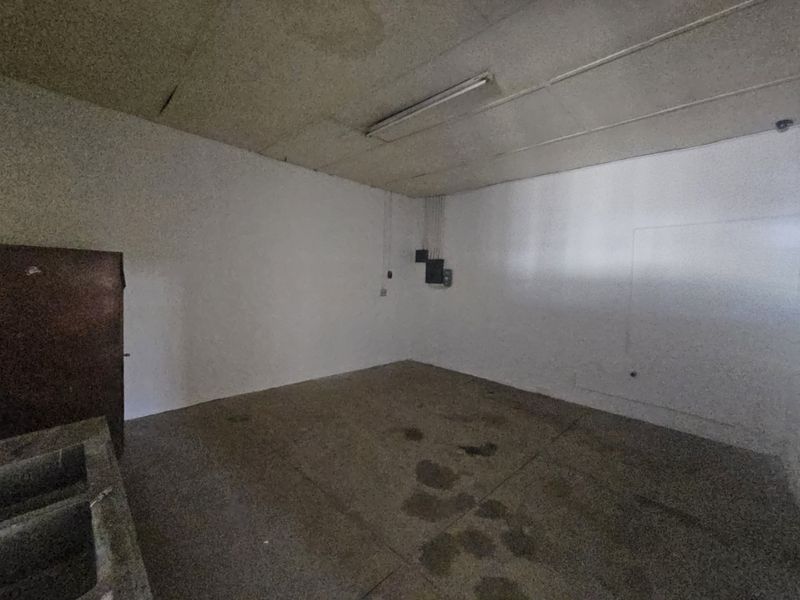 TENDER - Commercial building for sale in Ladismith - Photo 9