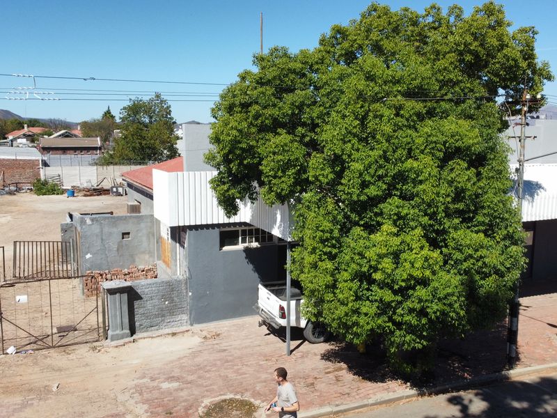 TENDER - Commercial building for sale in Ladismith - Photo 6