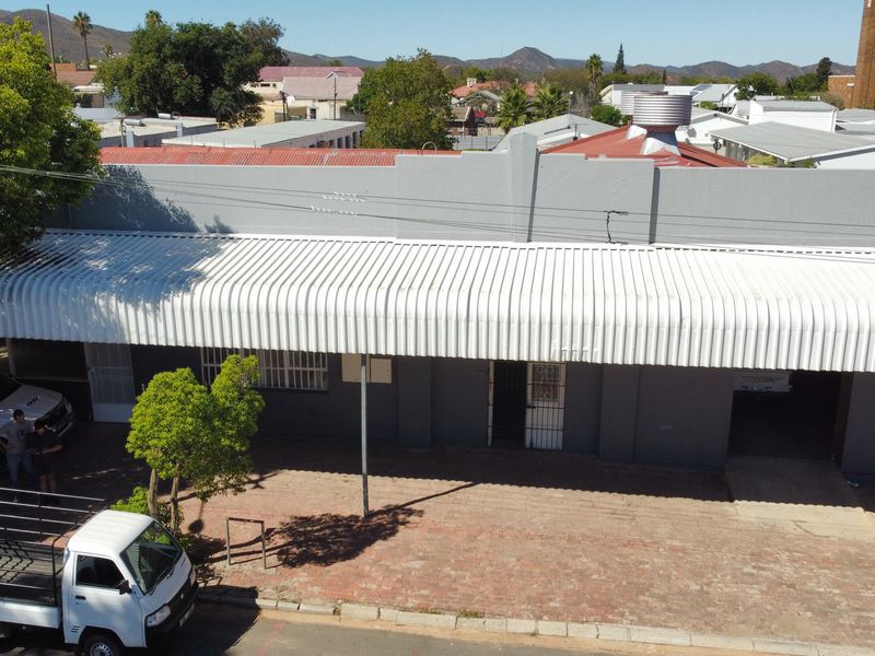 TENDER - Commercial building for sale in Ladismith - Photo 3