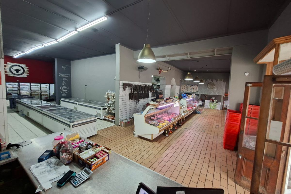 Commercial property and Business for sale in Ladismih - Photo 4