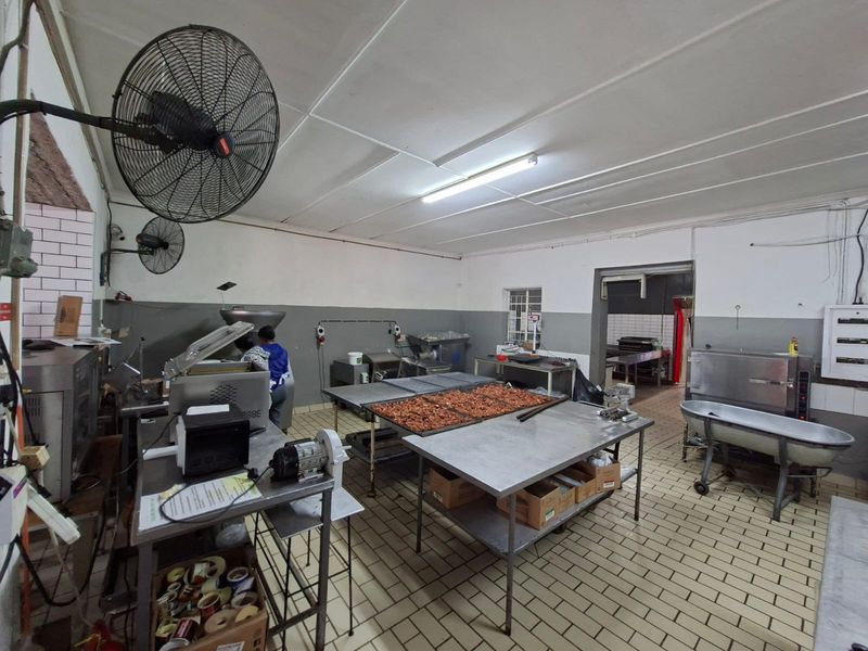 Commercial property and Business for sale in Ladismih - Photo 7
