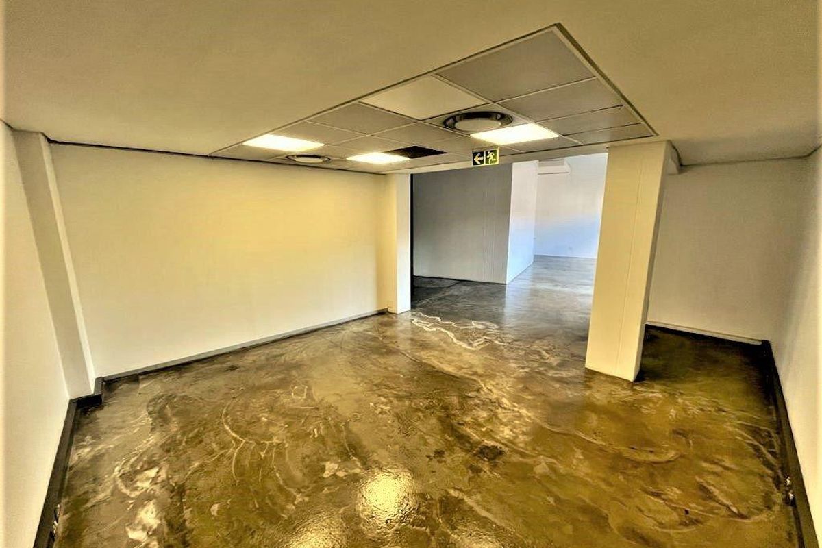262m2 office space to let in Melrose Arch - Photo 5