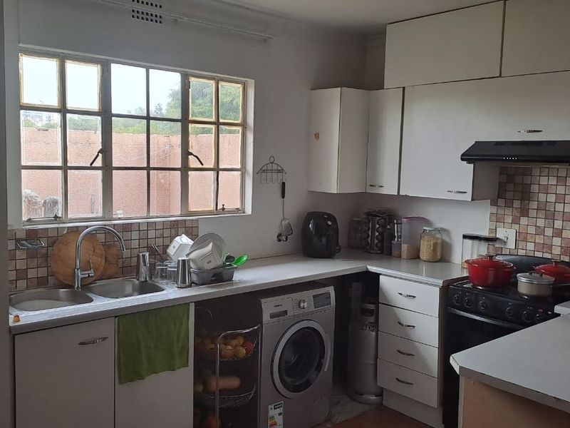 3 Bedroom Town House in secure estate in Midrand. - Photo 7