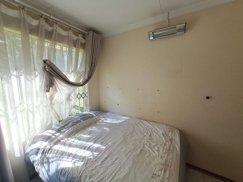 Cosy Townhouse in secure Estate! - Photo 9