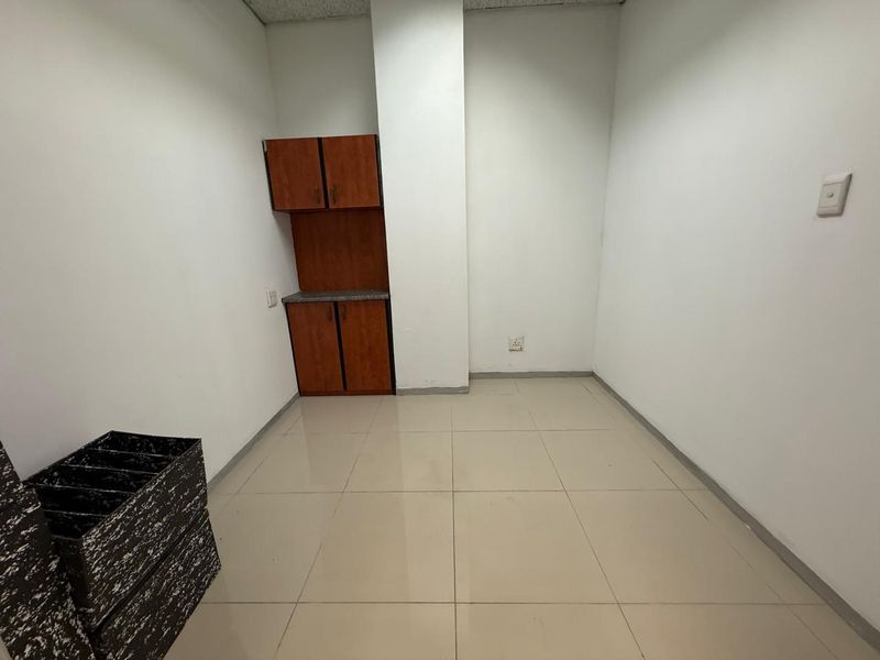 Commercial office space for rent in umhlanga - Photo 7