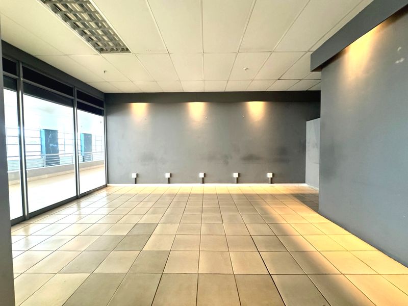 Prime Commercial Unit to Let – Protea Mall, Umhlanga - Photo 3