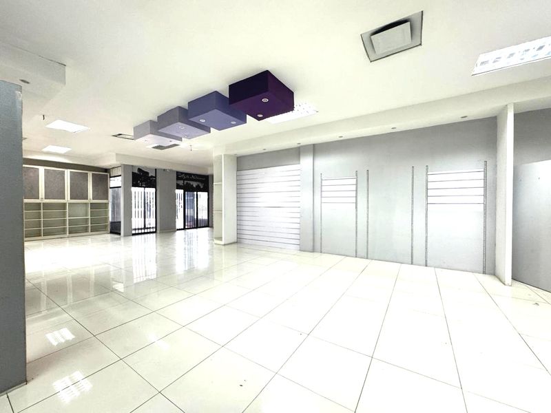 Prime Commercial Space in Umhlanga Rocks - Photo 7