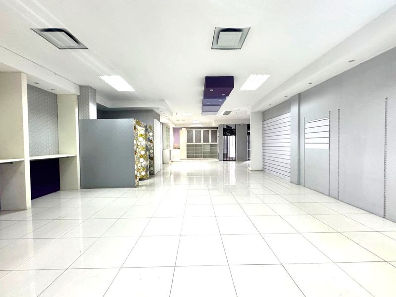 Prime Commercial Space in Umhlanga Rocks - Photo 5