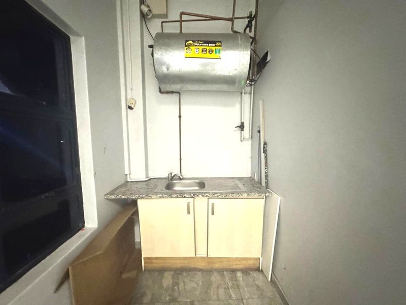 Ground Floor Retail Outlet to Rent – Prime Umhlanga Ridge - Photo 10