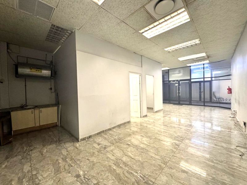 Ground Floor Retail Outlet to Rent – Prime Umhlanga Ridge - Photo 6