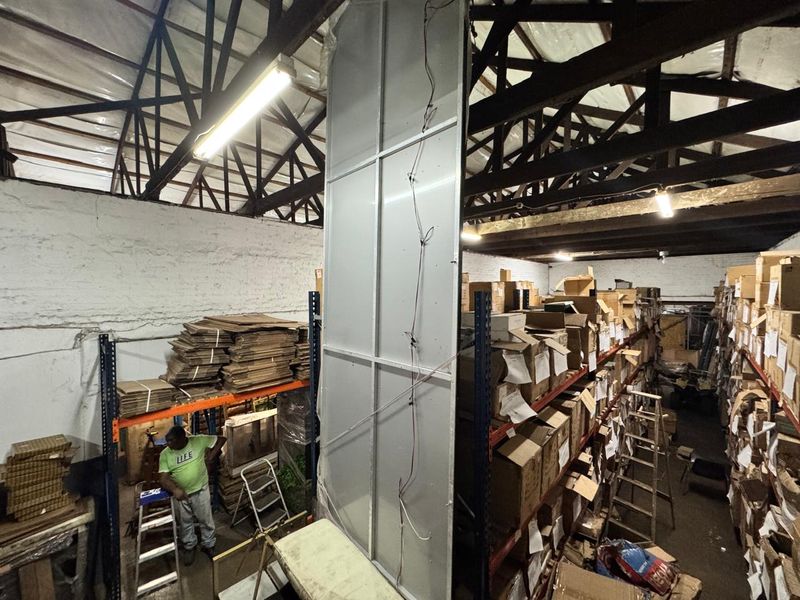 700 Sqm Warehouse to Let in the Heart of Umbilo - Photo 9