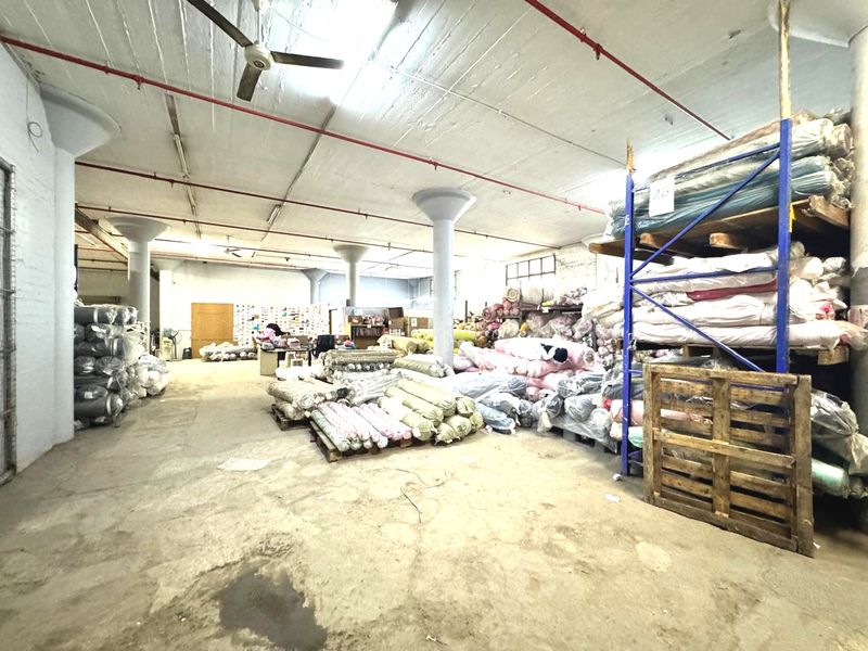 1800 Sqm Warehouse to Let in the Heart of Umbilo - Photo 2