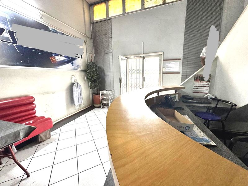 1500 Sqm Warehouse to Let in the Heart of Umbilo - Photo 3