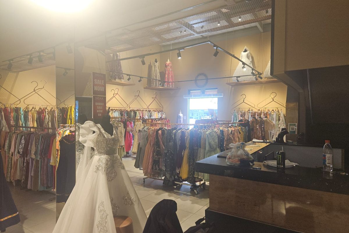 Prime Property presents Outlet Park Office/ Retail space for rent - Photo 4