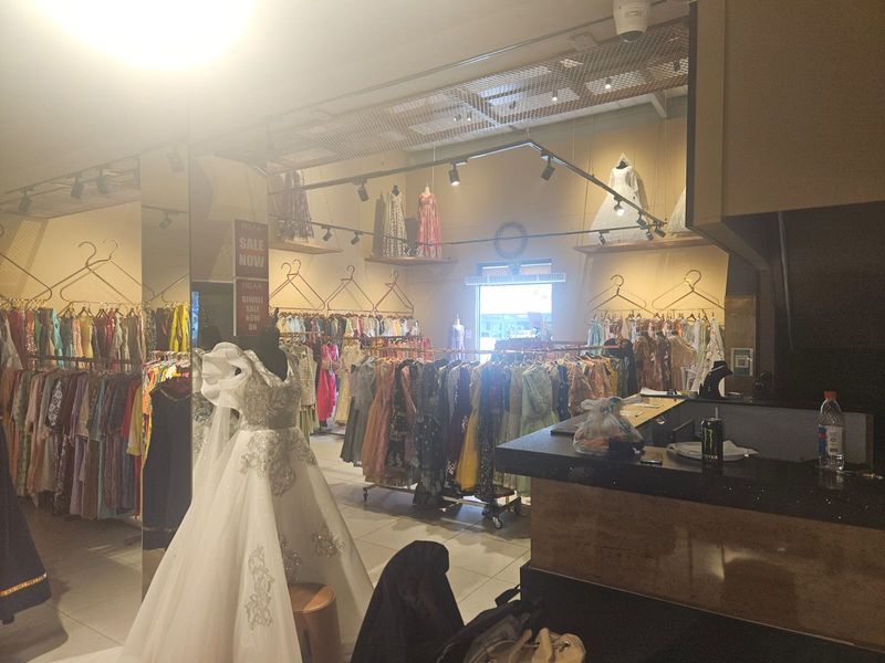 Prime Property presents Outlet Park Office/ Retail space for rent - Photo 4