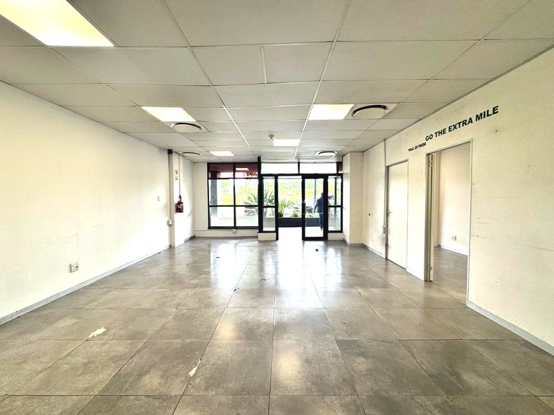 Prime Commercial Space to Let in the Heart of Umhlanga - Photo 7